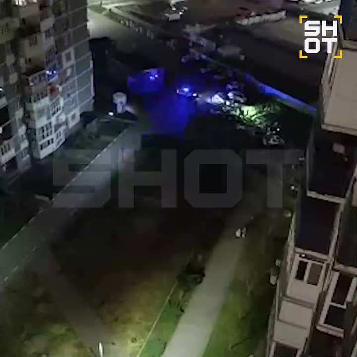 Мощный взрыв прогремел в жилой многоэтажке в Краснодаре, сообщили SHOT местные жители