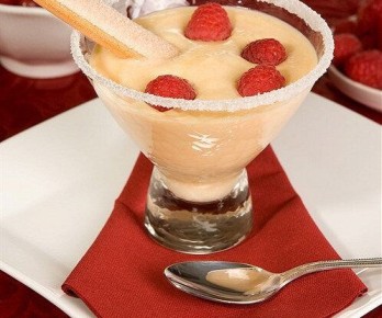 Сладкое вдохновение: клубника с кремом сабайон