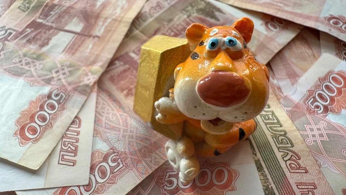 Пенсионные изменения с 1 мая: кто и сколько получит