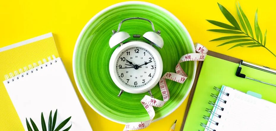 Оптимальное время для питания: как правильно завтракать, обедать и ужинать для похудения