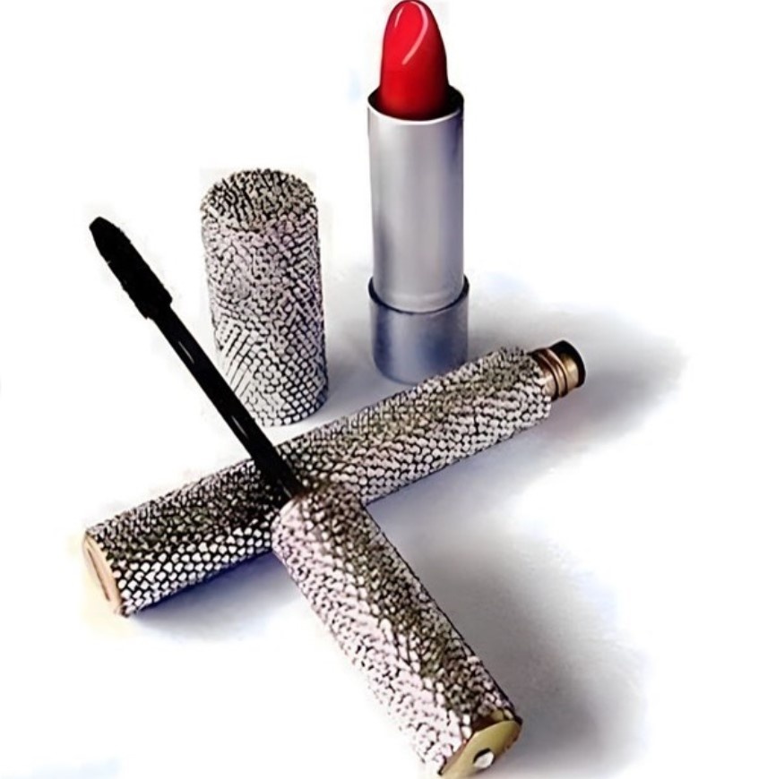 Топ-3 самых дорогих помад в мире: когда упаковка стоит целое состояние