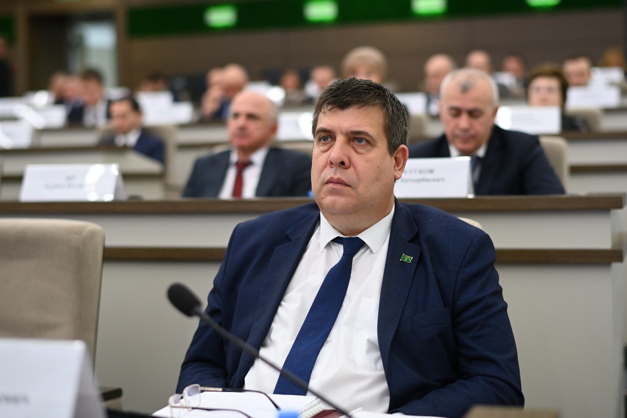 В Адыгее обсудили вопросы выполнения мероприятий национального проекта «Семья» В Адыгее обсудили вопросы выполнения мероприятий национального проекта «Семья»