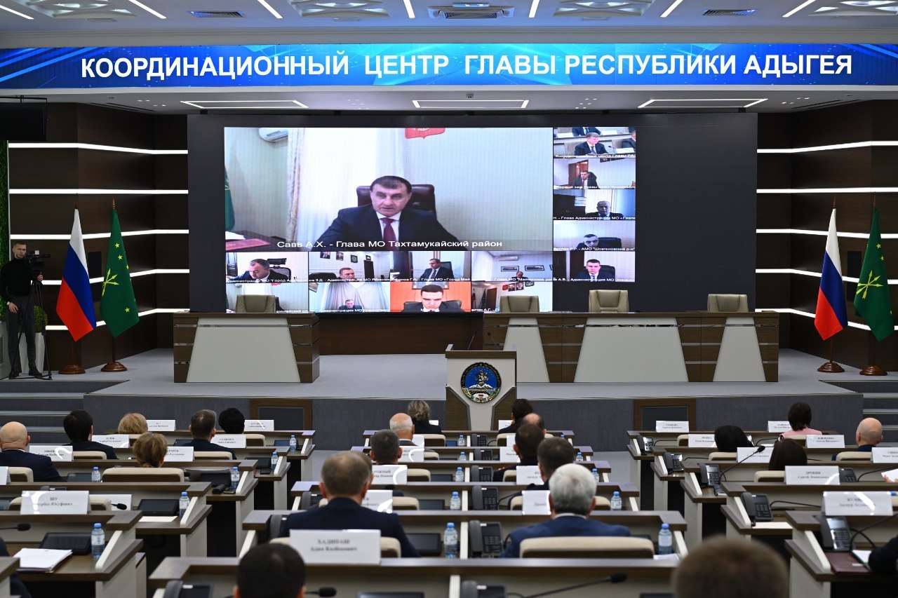 В Адыгее обсудили вопросы выполнения мероприятий национального проекта «Семья» В Адыгее обсудили вопросы выполнения мероприятий национального проекта «Семья»