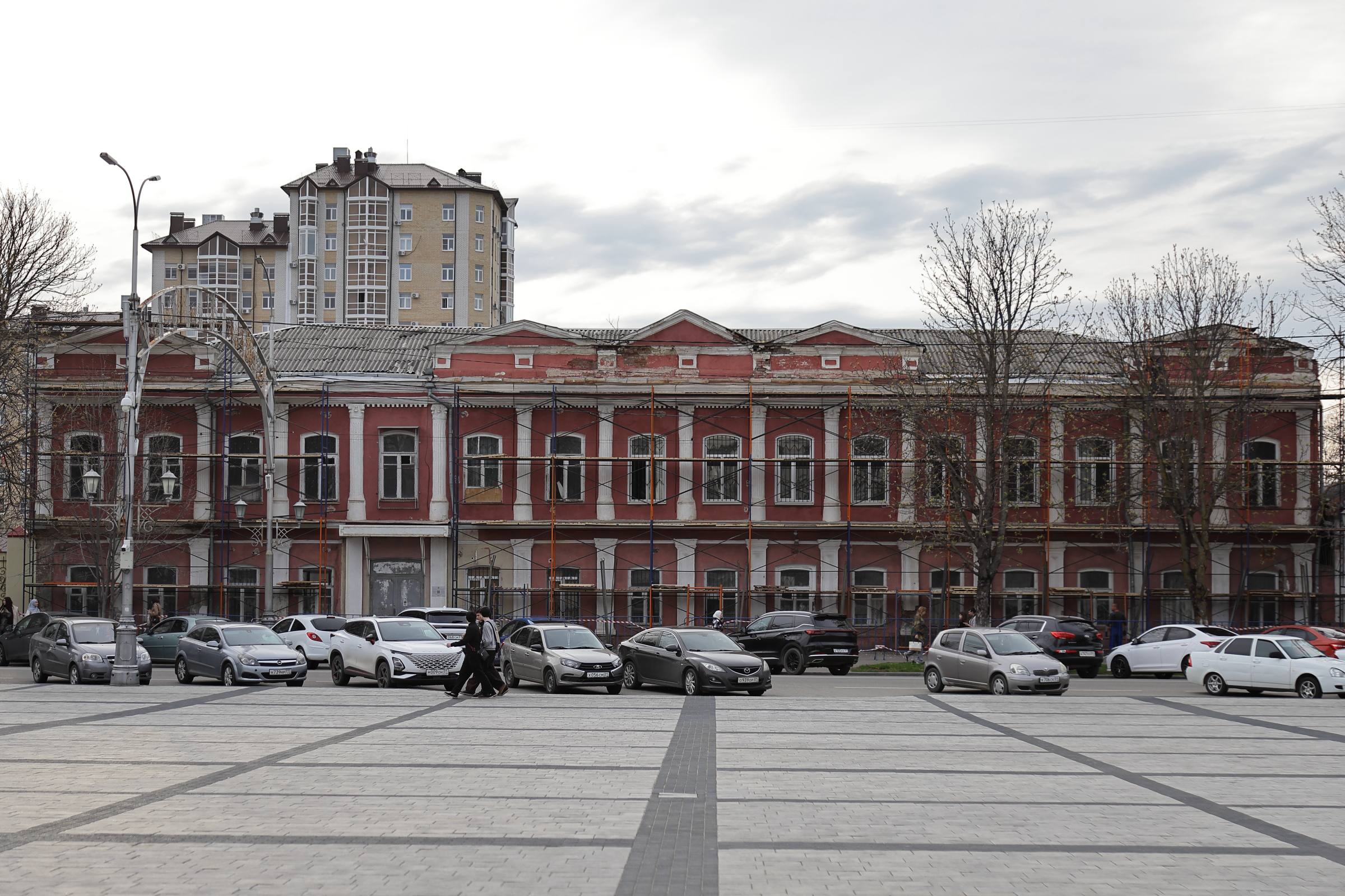 Мурат Кумпилов: Продолжаются работы по сохранению исторического наследия и благоустройству Майкопа Мурат Кумпилов: Продолжаются работы по сохранению исторического наследия и благоустройству Майкопа