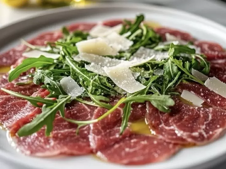 Необычное карпаччо: праздничное угощение с нотками изысканности