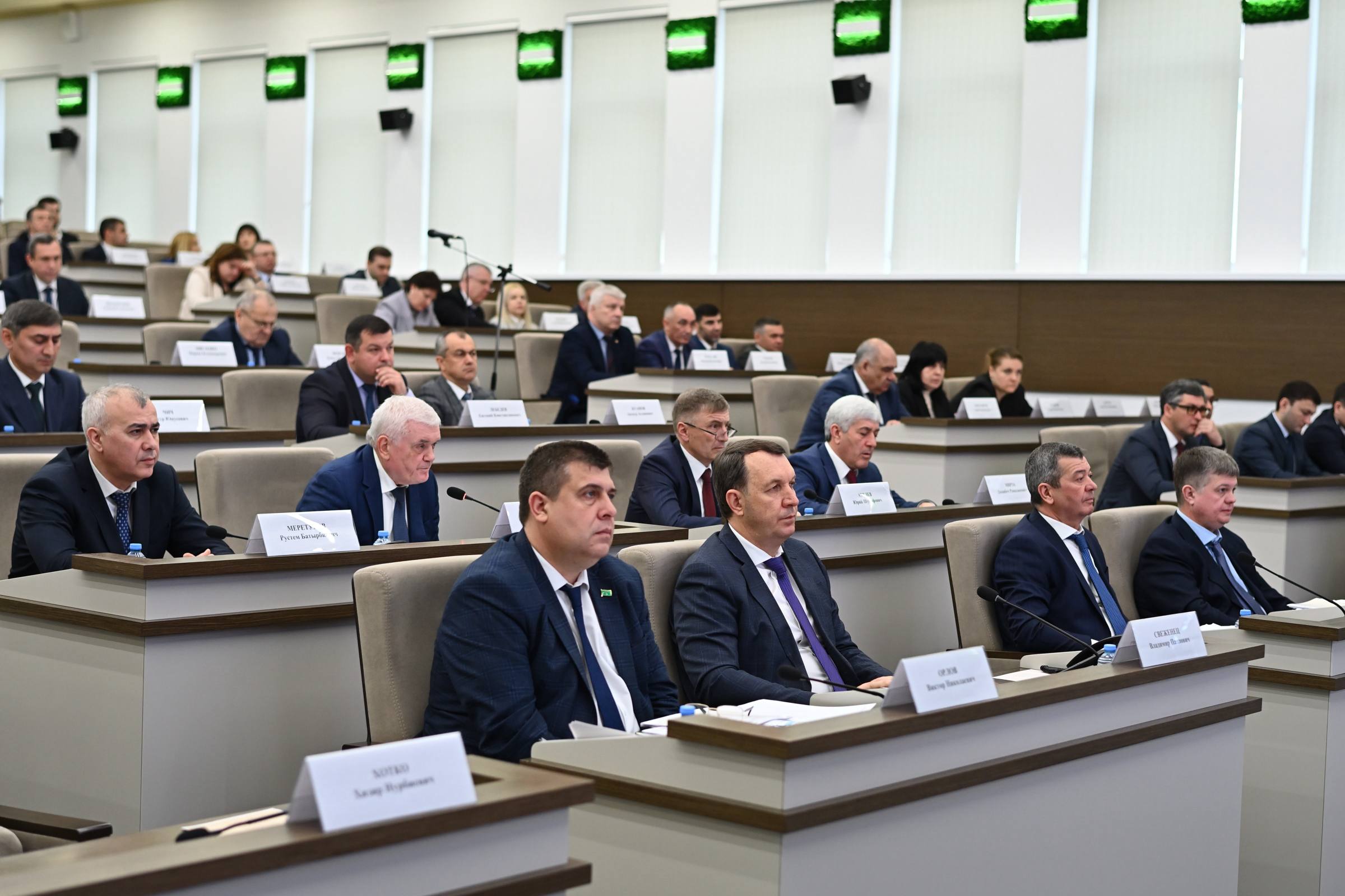 Мурат Кумпилов: Совсем скоро стартует Всероссийское онлайн-голосование по выбору общественных территорий, подлежащих благоустройству в первоочередном порядке в рамках федерального проекта «Формирование комфортной городской... Мурат Кумпилов: Совсем скоро стартует Всероссийское онлайн-голосование по выбору общественных территорий, подлежащих благоустройству в первоочередном порядке в рамках федерального проекта «Формирование комфортной городской...