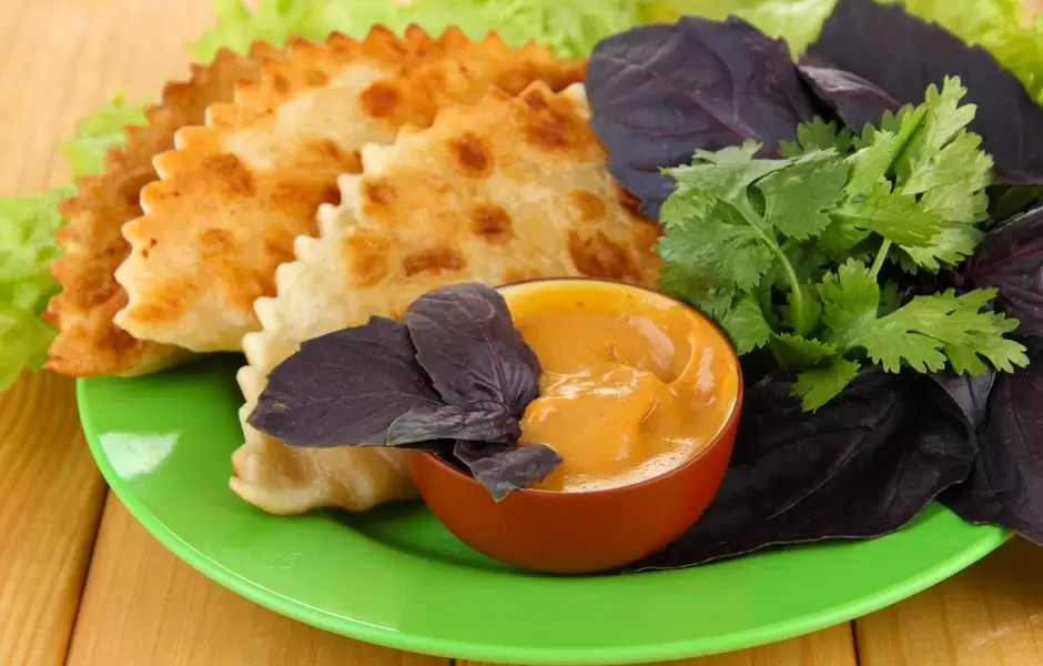 Как сделать идеальные чебуреки: секреты домашнего приготовления