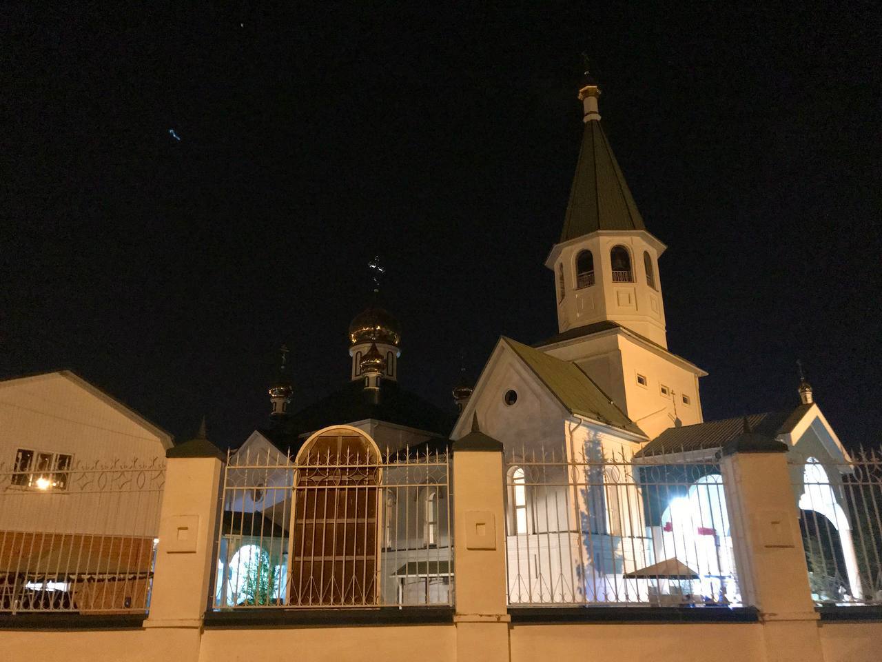 Геннадий Митрофанов: Дорогие майкопчане! От всего сердца поздравляю вас со Светлой Пасхой!