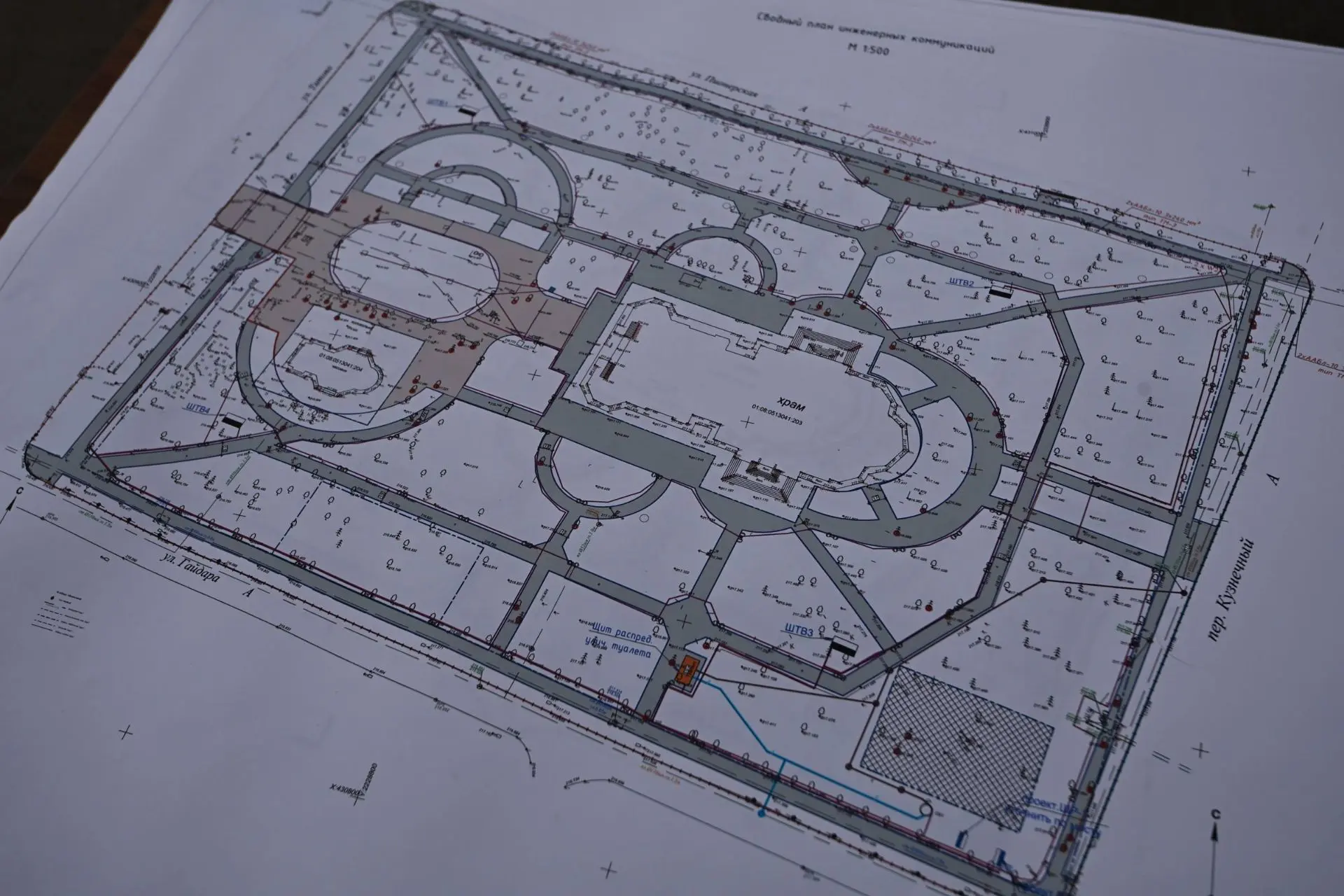 Мурат Кумпилов: Провел выездное совещание по вопросам благоустройства и озеленения территории возле Свято-Успенского кафедрального собора в Майкопе Мурат Кумпилов: Провел выездное совещание по вопросам благоустройства и озеленения территории возле Свято-Успенского кафедрального собора в Майкопе