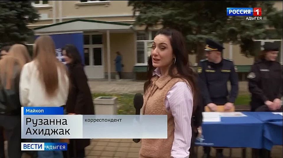Более 500 студентов приняли участие в «Ярмарке карьеры», чтобы узнать о вакансиях, которые сегодня предлагают предприятия республики