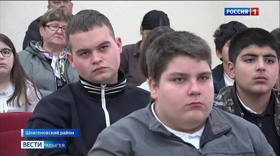 Школьники Дукмасовского сельского поселения встретились с ветераном Управления «В» Центра специального назначения ФСБ России Владимиром Силантьевым
