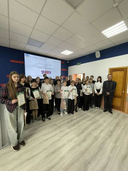 В Адыгее полицейские наградили победителей регионального этапа конкурса «Спасем жизнь вместе» В Адыгее полицейские наградили победителей регионального этапа конкурса «Спасем жизнь вместе»