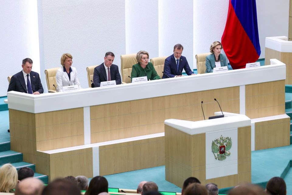 Заслуженный артист Республики Адыгея Инвер Калакуток принял участие в III Всероссийском форуме тружеников села