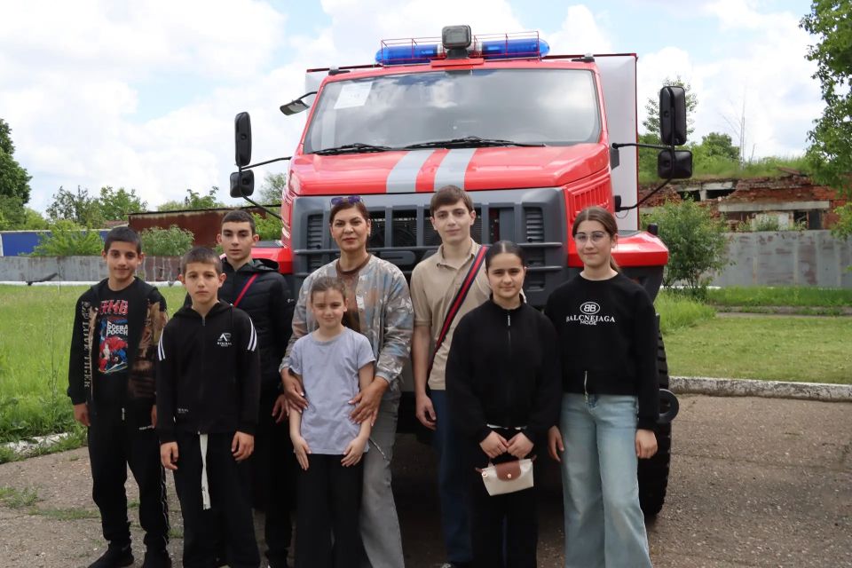 В Майкопе прошла акция «Мои безопасные каникулы» В Майкопе прошла акция «Мои безопасные каникулы»