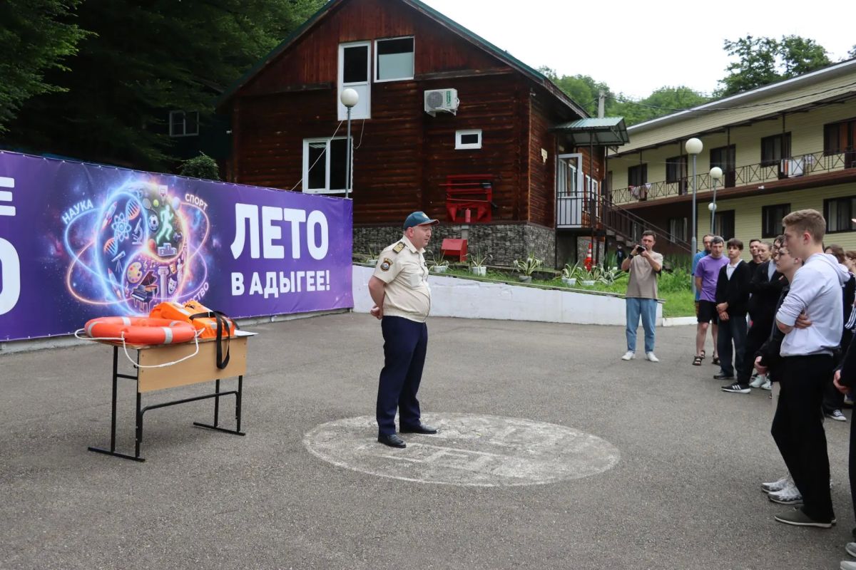 Сотрудниками чрезвычайного ведомства продолжается профилактическая деятельность в детских оздоровительных лагерях Сотрудниками чрезвычайного ведомства продолжается профилактическая деятельность в детских оздоровительных лагерях