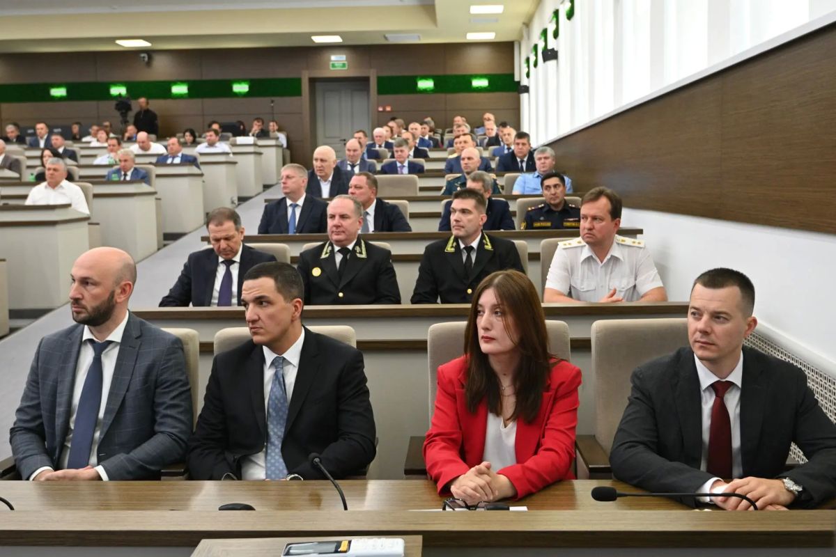 Глава Адыгеи выступил с отчётом об итогах работы Кабинета министров РА в 2025 году Глава Адыгеи выступил с отчётом об итогах работы Кабинета министров РА в 2025 году