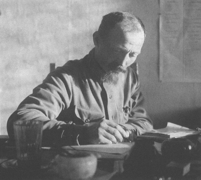 ФСБ России опубликовала неизвестные материалы к 100-летию со дня смерти Феликса Дзержинского ФСБ России опубликовала неизвестные материалы к 100-летию со дня смерти Феликса Дзержинского