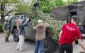От Адыгеи до Крыма: бабушки, женщины и даже школьники сплели десятки тысяч маскировочных сетей для бойцов