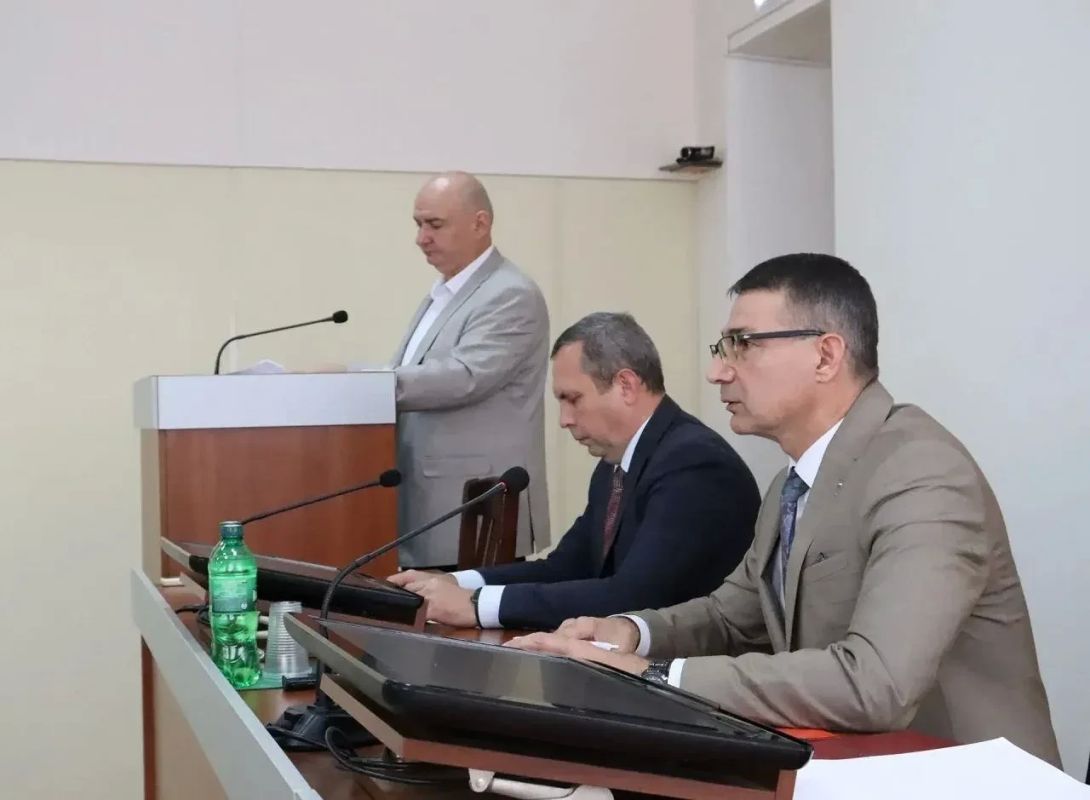 В Майкопе прошло заседание городского Совета народных депутатов В Майкопе прошло заседание городского Совета народных депутатов