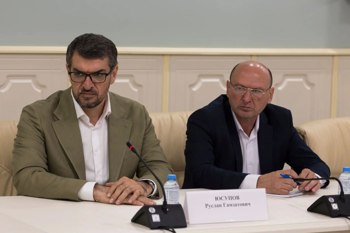 Глава Адыгеи провёл рабочую встречу с директором Краснодарского филиала ПАО «Ростелеком» Глава Адыгеи провёл рабочую встречу с директором Краснодарского филиала ПАО «Ростелеком»