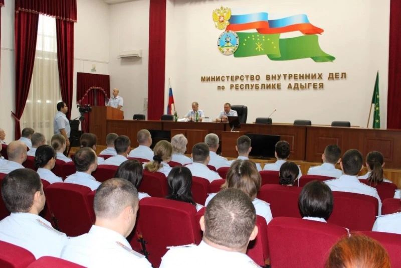 Начальник ЭКЦ МВД России Вадим Казьмин принял участие в торжественной церемонии открытия ДНК-лаборатории в МВД по Республике Адыгея Начальник ЭКЦ МВД России Вадим Казьмин принял участие в торжественной церемонии открытия ДНК-лаборатории в МВД по Республике Адыгея