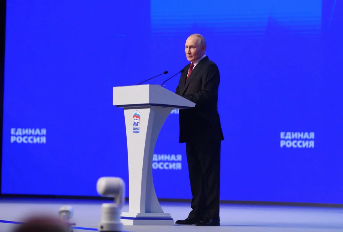 Геннадий Митрофанов: Сегодня в Москве — второй этап XXIII съезда «Единой России» Геннадий Митрофанов: Сегодня в Москве — второй этап XXIII съезда «Единой России»