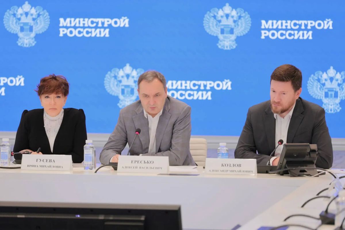 Геннадий Митрофанов: Минстрой РФ, ВАРМСУ и «Единая Россия» помогают муниципалитетам готовиться к осенне-зимнему сезону