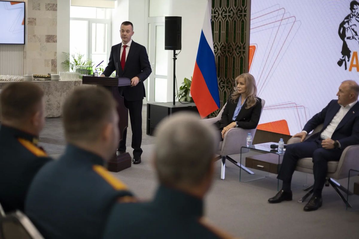 Мурат Кумпилов: Сегодня состоялся первый выпуск кадровой программы для участников СВО «Герои Адыгеи» Мурат Кумпилов: Сегодня состоялся первый выпуск кадровой программы для участников СВО «Герои Адыгеи»