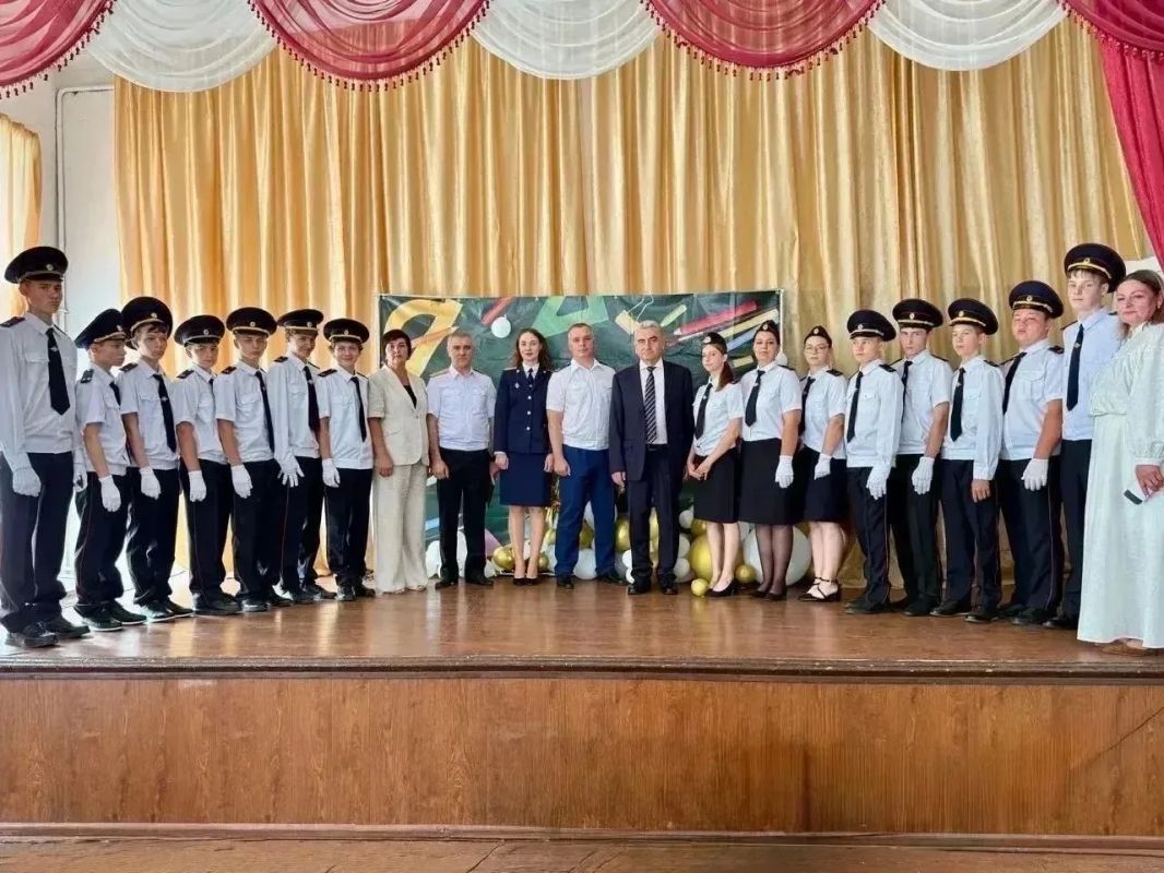 «Вклад в будущее республики»: в Адыгее открылись кадетские классы «Вклад в будущее республики»: в Адыгее открылись кадетские классы