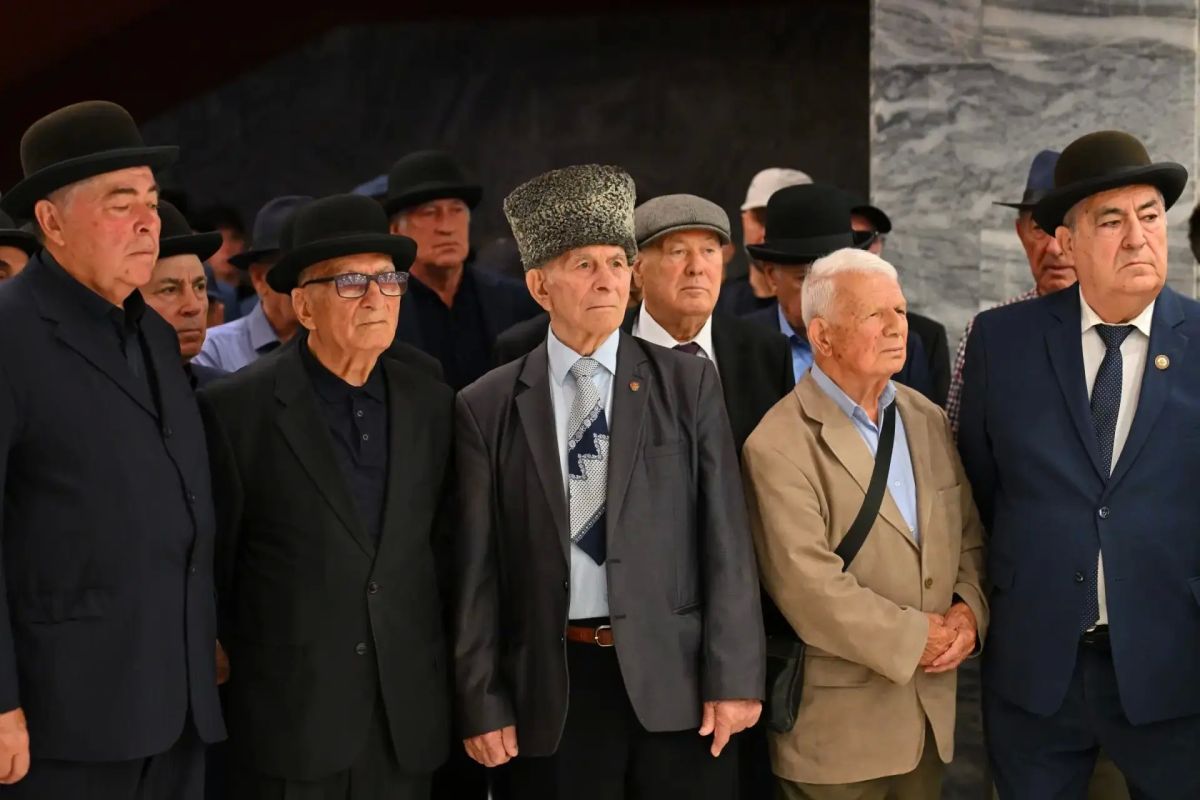 В Майкопе состоялась церемония прощания с Исхаком Шумафовичем Машбашем В Майкопе состоялась церемония прощания с Исхаком Шумафовичем Машбашем