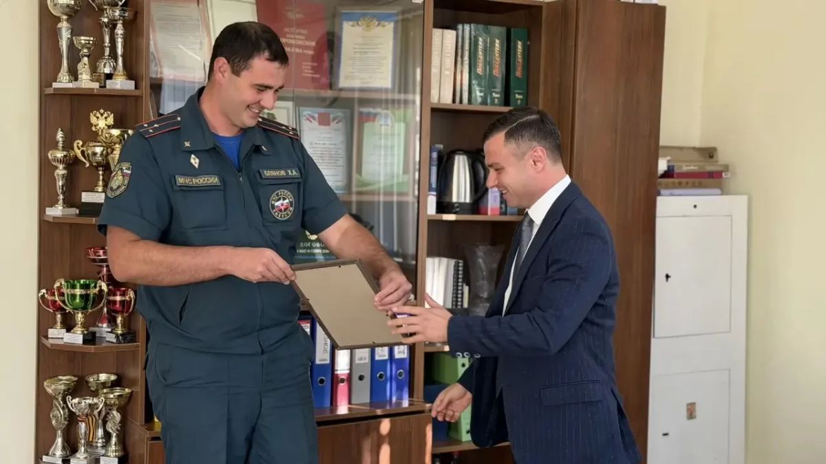 В администрации сельского поселения аула Хатукай состоялось торжественное награждение В администрации сельского поселения аула Хатукай состоялось торжественное награждение