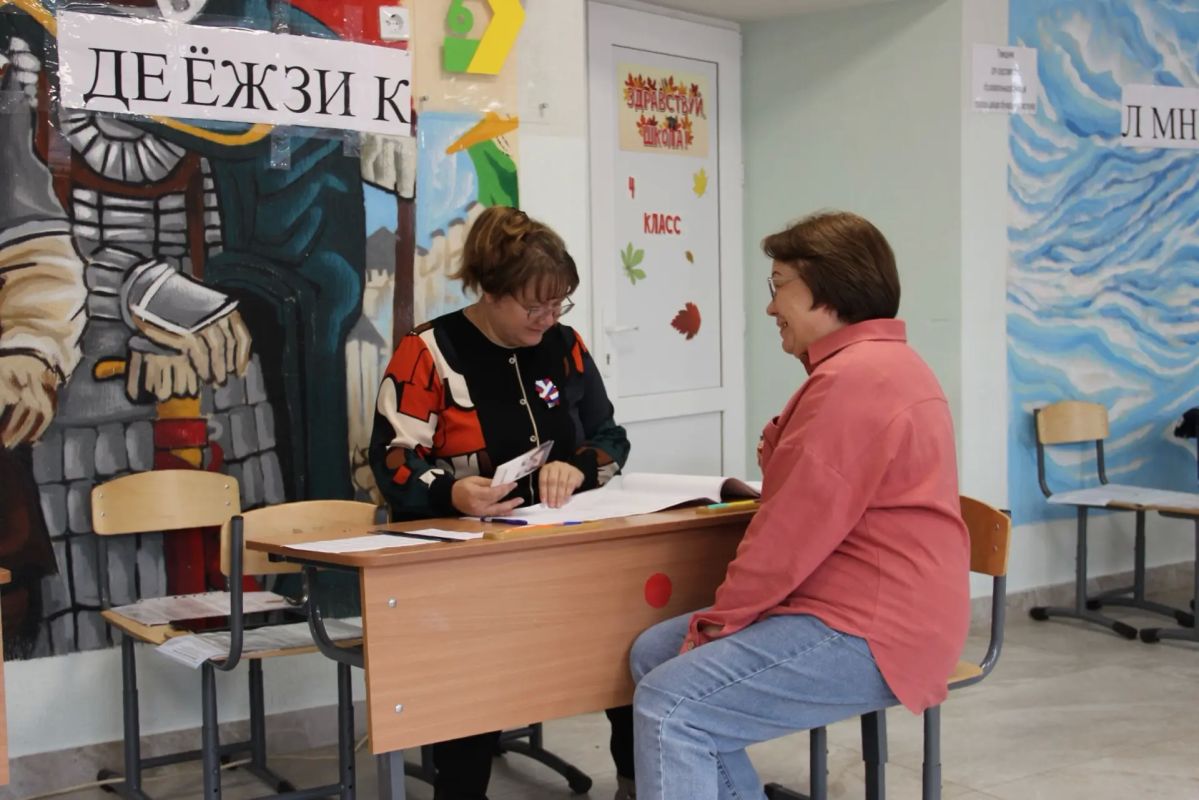В Майкопе завершилось голосование на выборах депутатов Государственной Думы и Госсовета-Хасэ Адыгеи В Майкопе завершилось голосование на выборах депутатов Государственной Думы и Госсовета-Хасэ Адыгеи