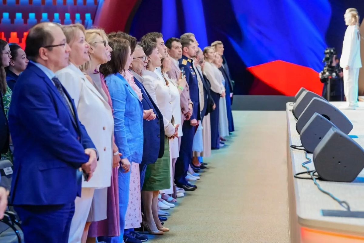 Юных россиян и иностранцев приглашают к участию в конкурсах «Россия — страна традиционных ценностей» и «Расскажи миру о своей Родине» Юных россиян и иностранцев приглашают к участию в конкурсах «Россия — страна традиционных ценностей» и «Расскажи миру о своей Родине»