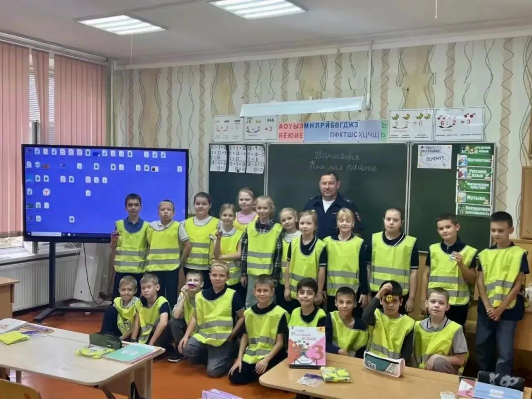 Итоги недели в Республике Адыгея: Юные Инспекторы Движения, Госавтоинспекция и «Лаборатория безопасности» Итоги недели в Республике Адыгея: Юные Инспекторы Движения, Госавтоинспекция и «Лаборатория безопасности»