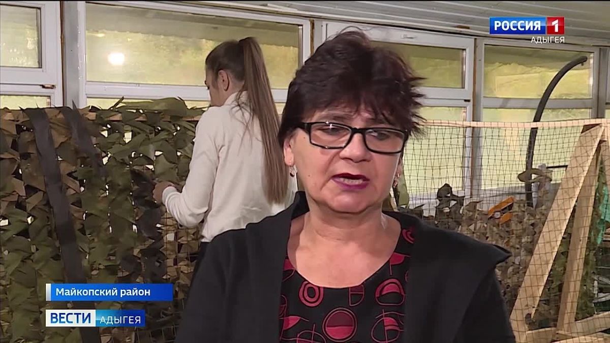 Оправдывая девиз "Хаджох. Своих не бросаем" люди разного возраста, входящие в волонтёрскую группу посёлка Каменномостского, отдают добровольчеству всё свободное время
