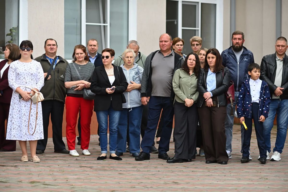 В лицее № 8 Майкопа состоялось торжественное посвящение в кадеты В лицее № 8 Майкопа состоялось торжественное посвящение в кадеты