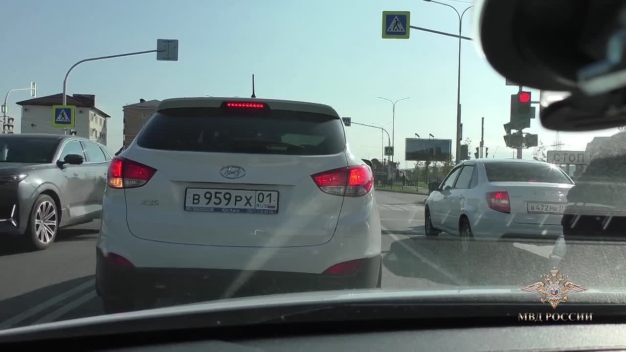 Малолетний нарушитель устроил родео для полицейского